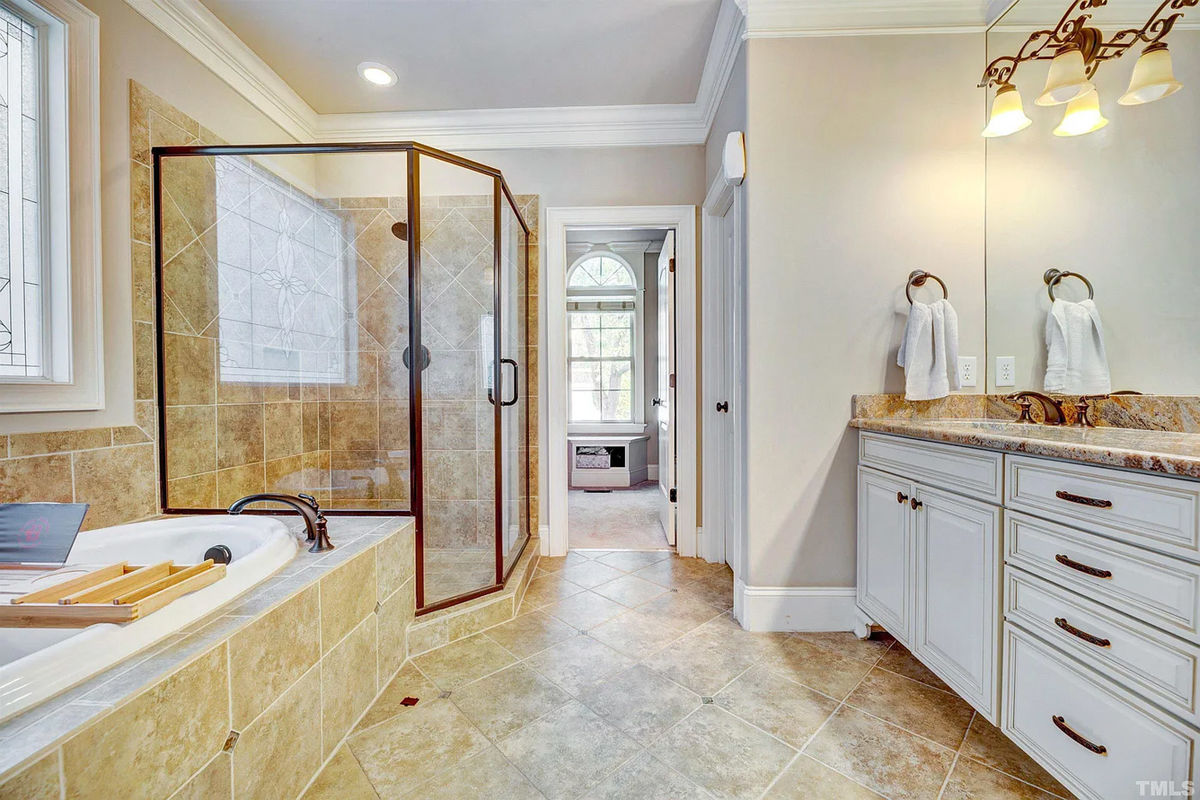 Caul-Group-12805-Rosalie-Street-18