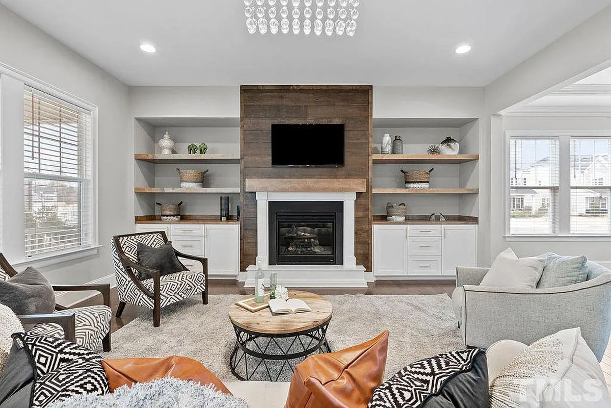 Caul Group-1349-Diamond-Valley-Drive-15