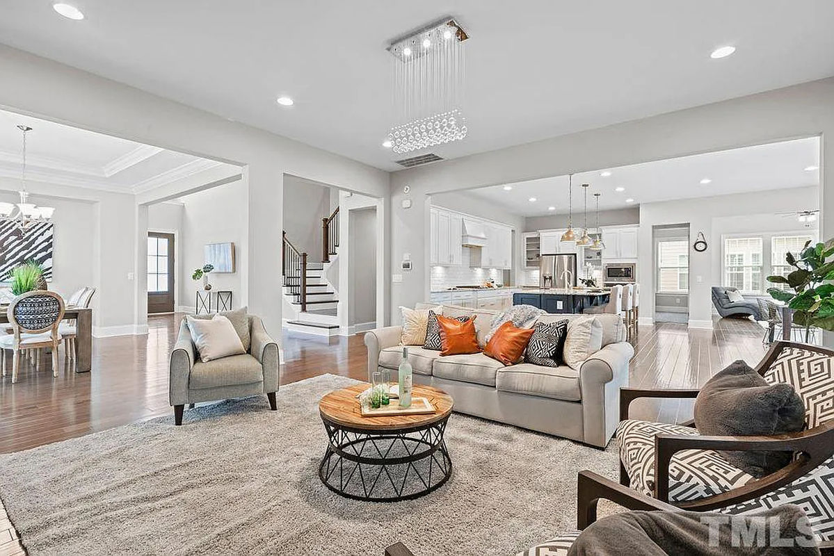 Caul Group-1349-Diamond-Valley-Drive-17