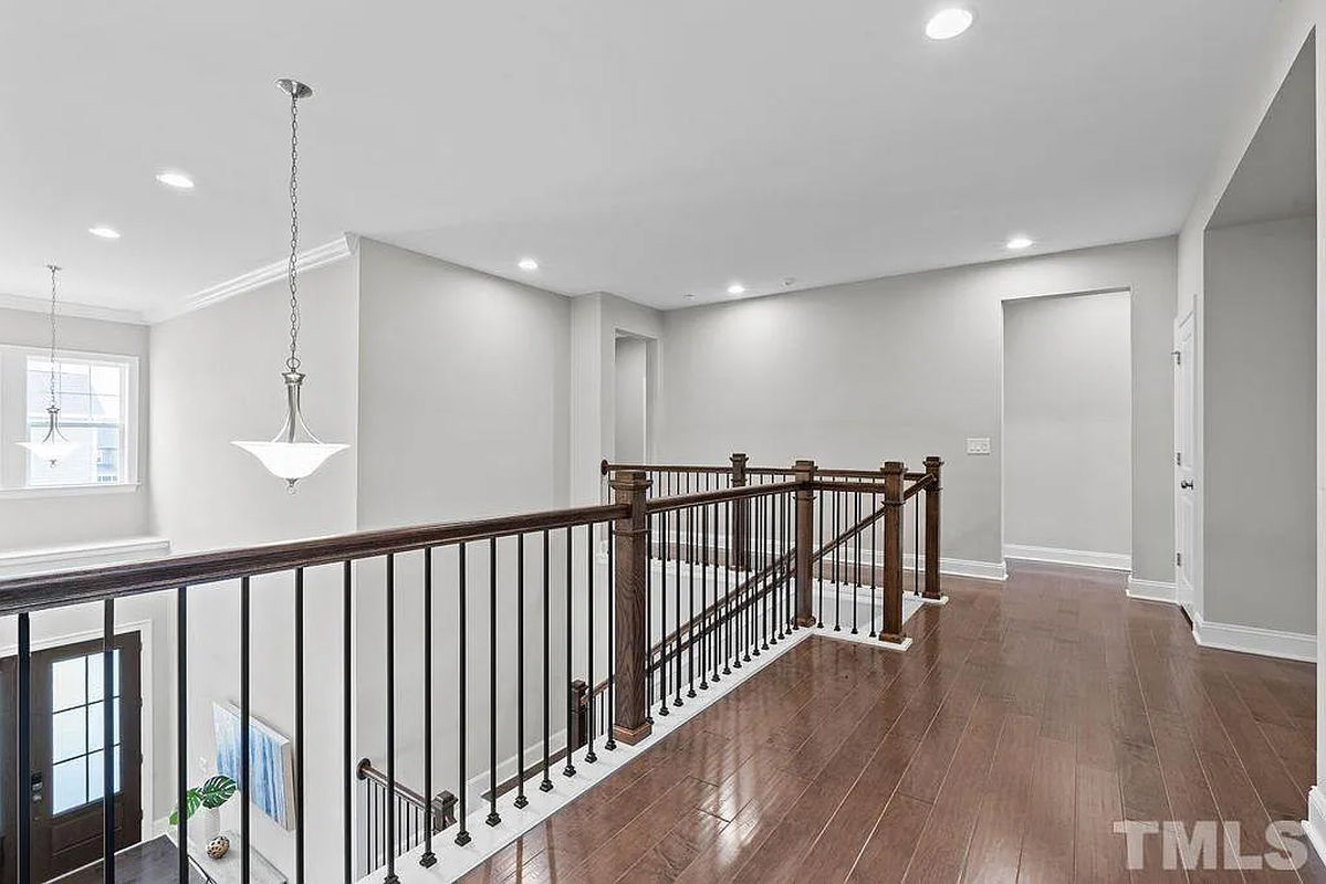 Caul Group-1349-Diamond-Valley-Drive-32