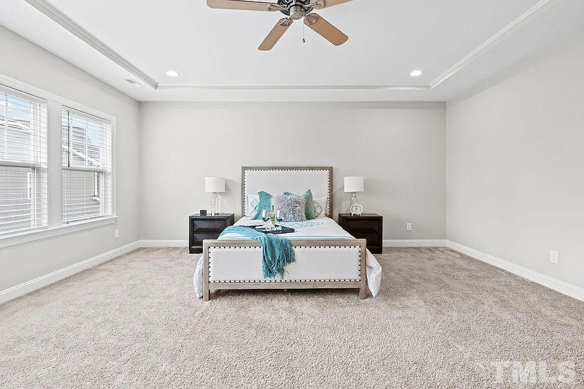 Caul Group-1349-Diamond-Valley-Drive-38