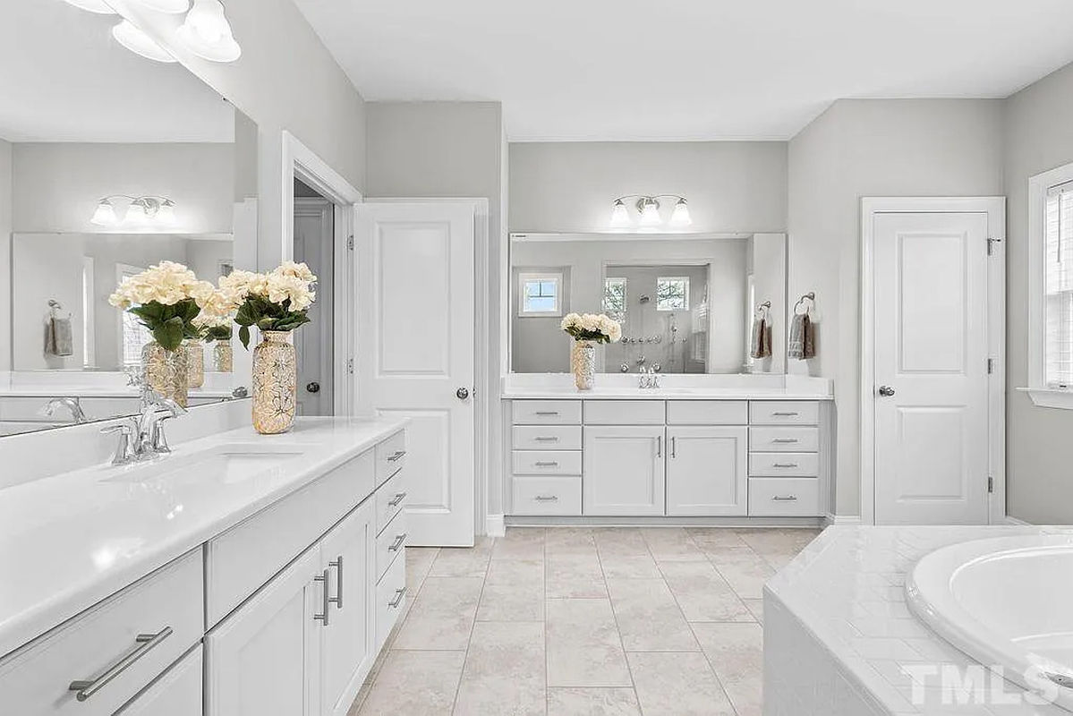 Caul Group-1349-Diamond-Valley-Drive-42