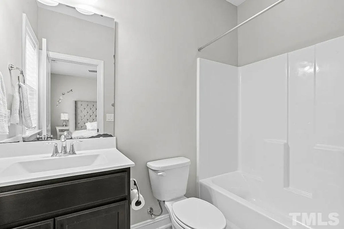 Caul Group-1349-Diamond-Valley-Drive-48