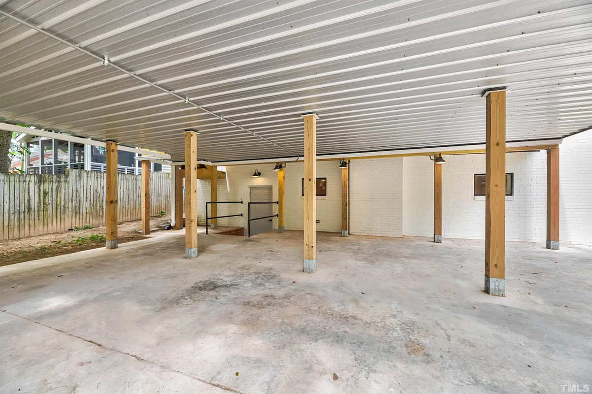 Caul-Group-1422-Ruffin-Street-34