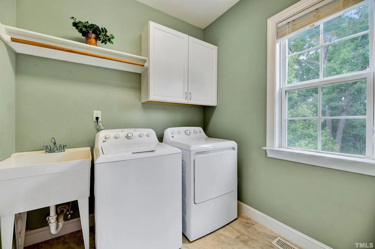 Caul-Group-1544-Fairbanks-Road-18