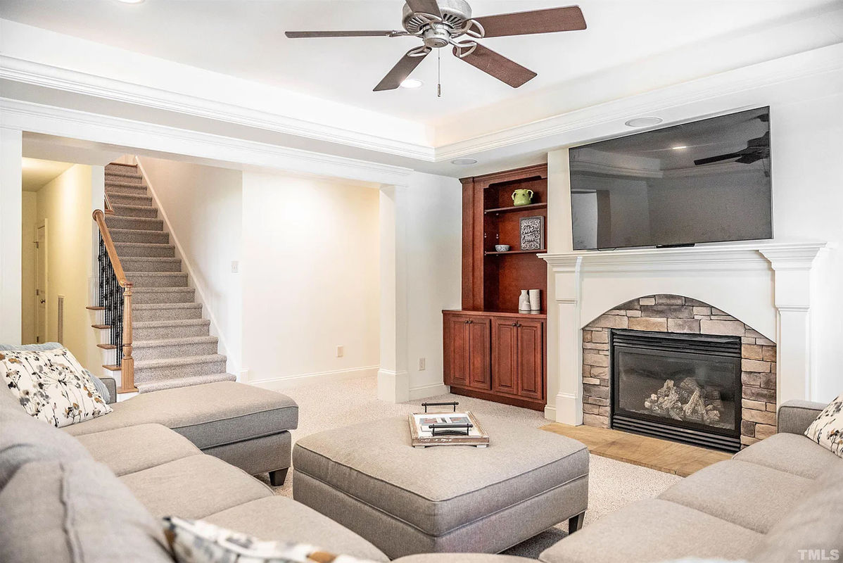 Caul Group-205-Felspar-Way-61