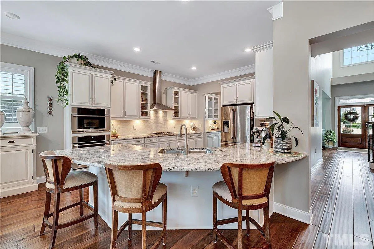 Caul-Group-2100-Vittorio-Lane-17