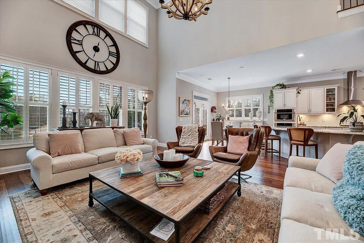 Caul-Group-2100-Vittorio-Lane-20