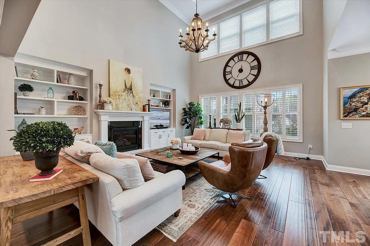 Caul-Group-2100-Vittorio-Lane-21