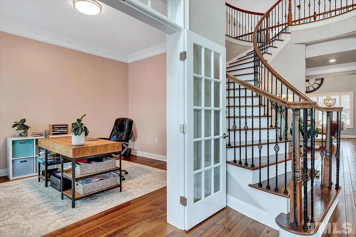 Caul-Group-2100-Vittorio-Lane-6