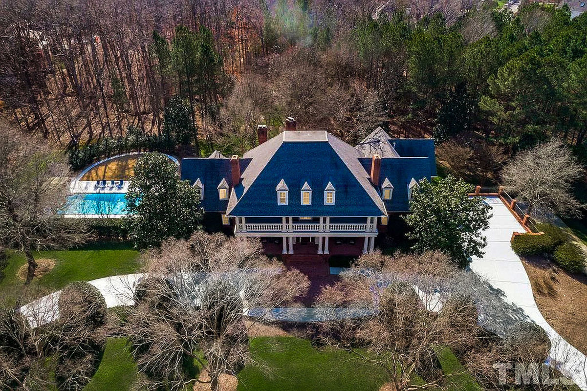 Caul Group-213 Devonbrook-01-twilight