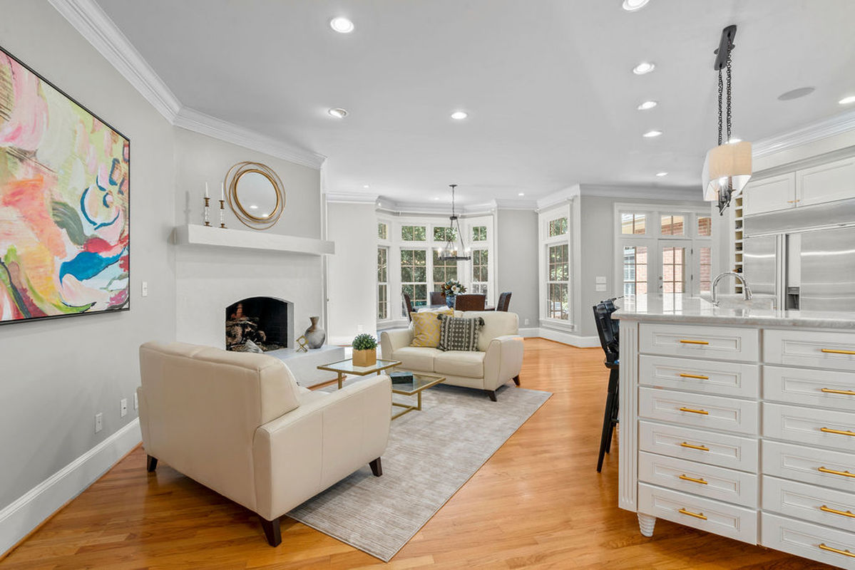 Caul Group-213 Devonbrook-09kitchen