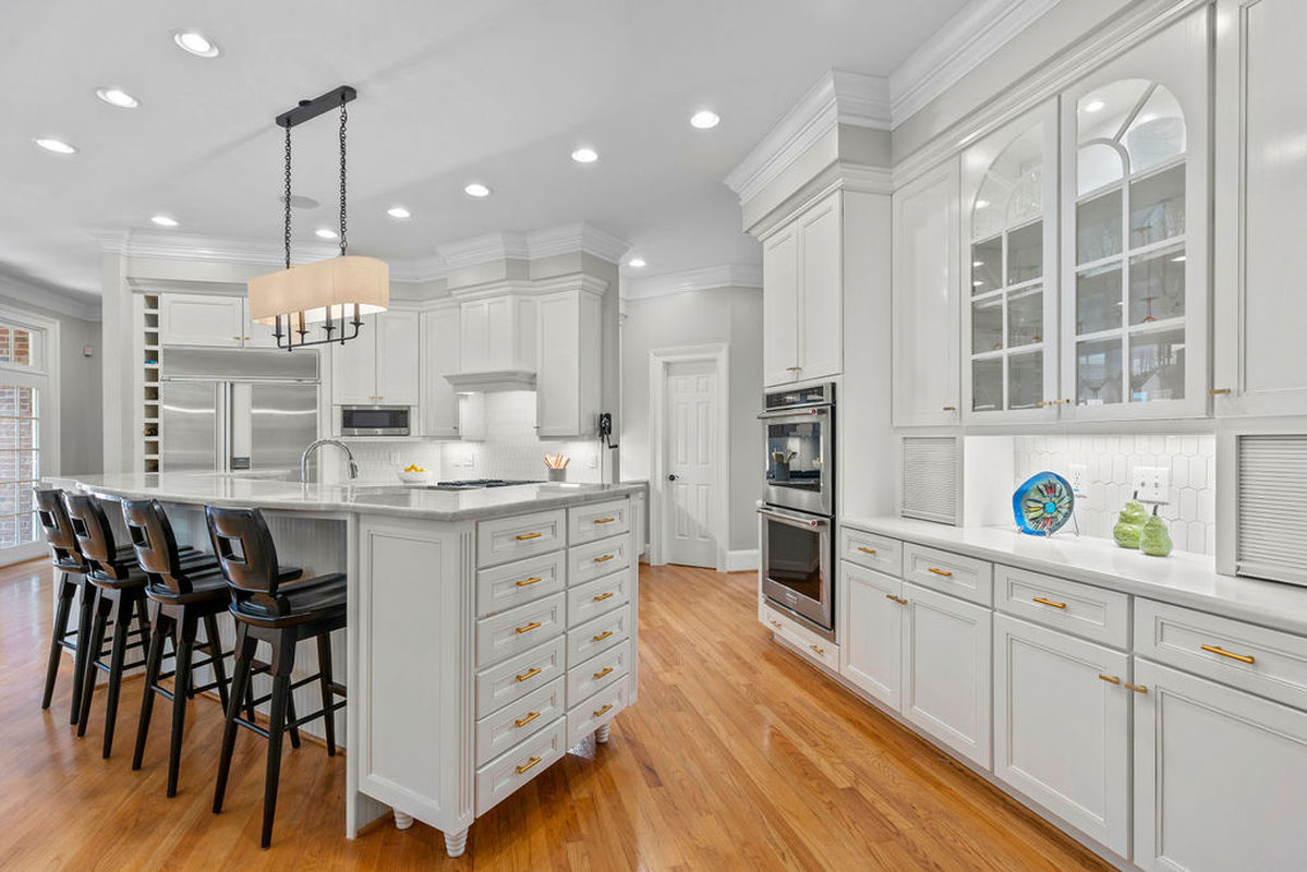 Caul Group-213 Devonbrook-13kitchen