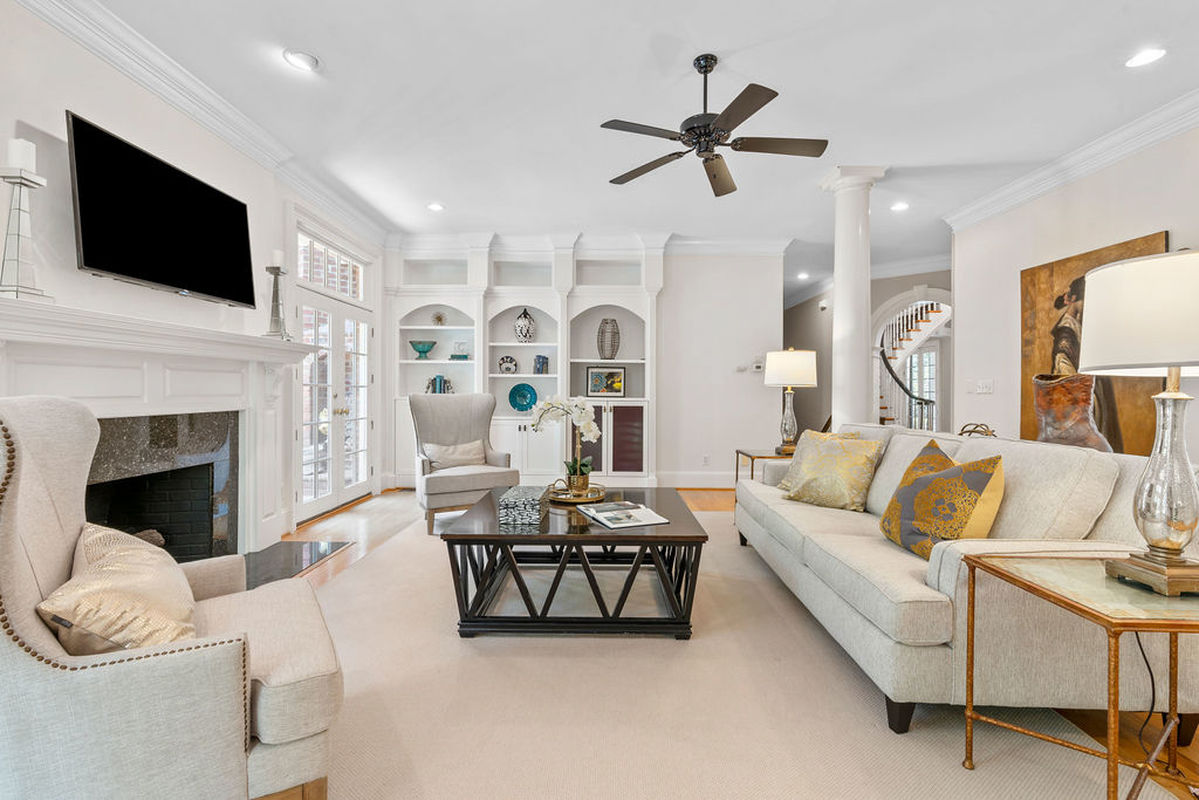 Caul Group-213 Devonbrook-21living