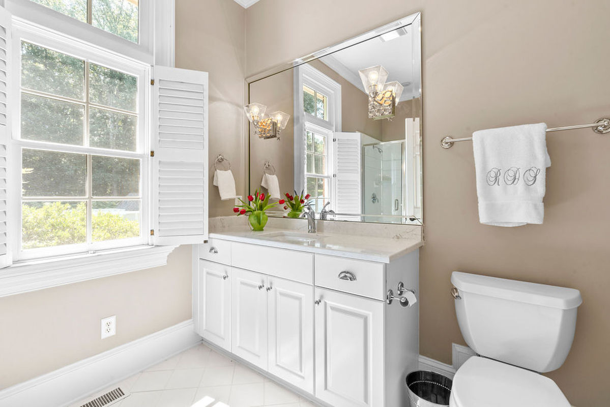 Caul Group-213 Devonbrook-27bath