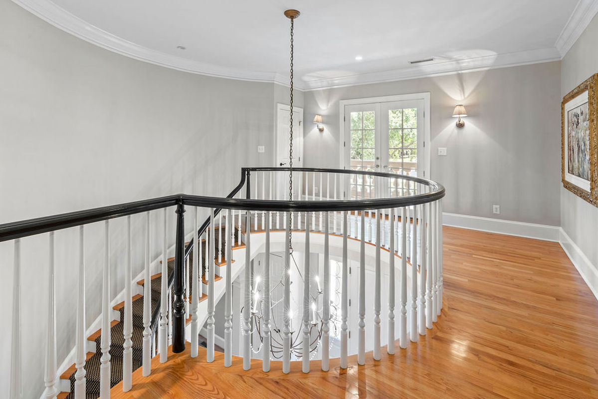 Caul Group-213 Devonbrook-28uslanding