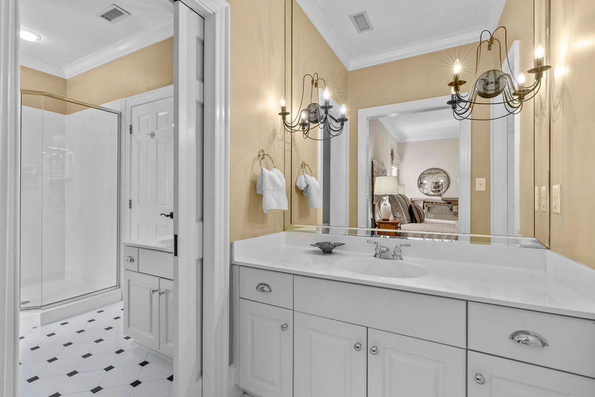 Caul Group-213 Devonbrook-32bath