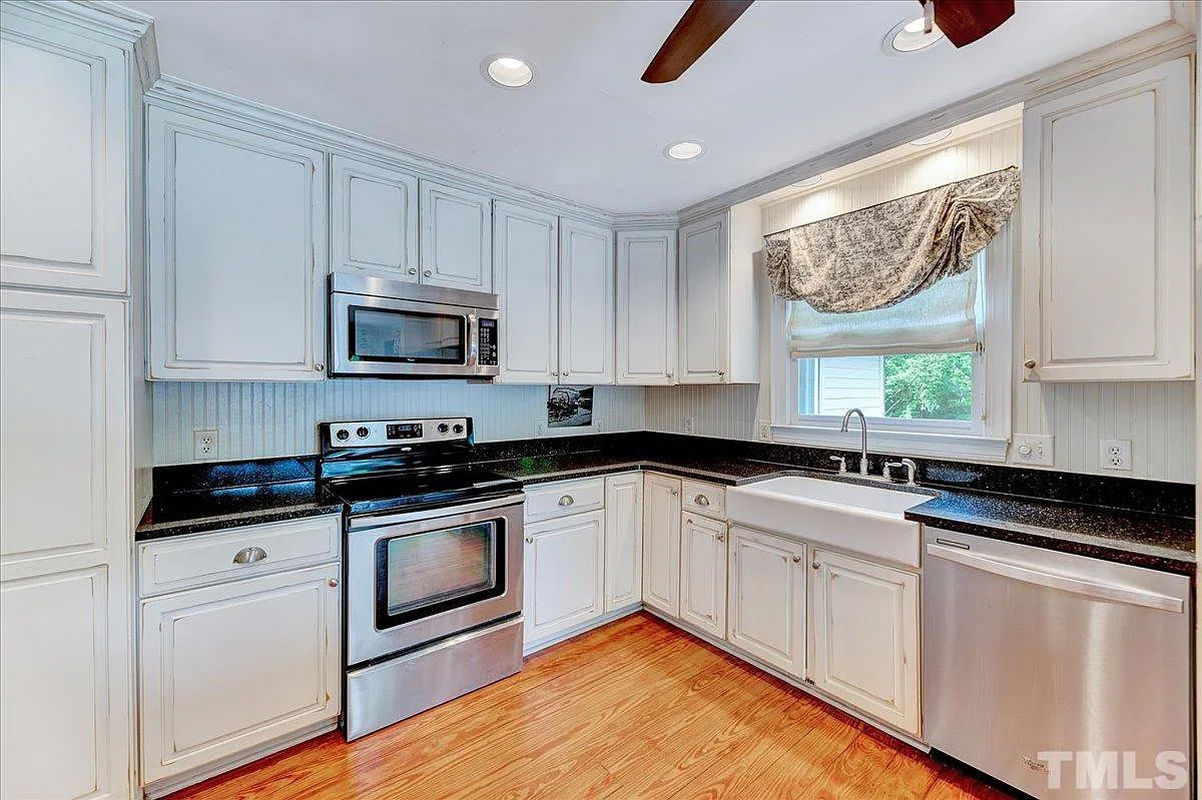 Caul Group-2412-Olive-Chapel-Road-14