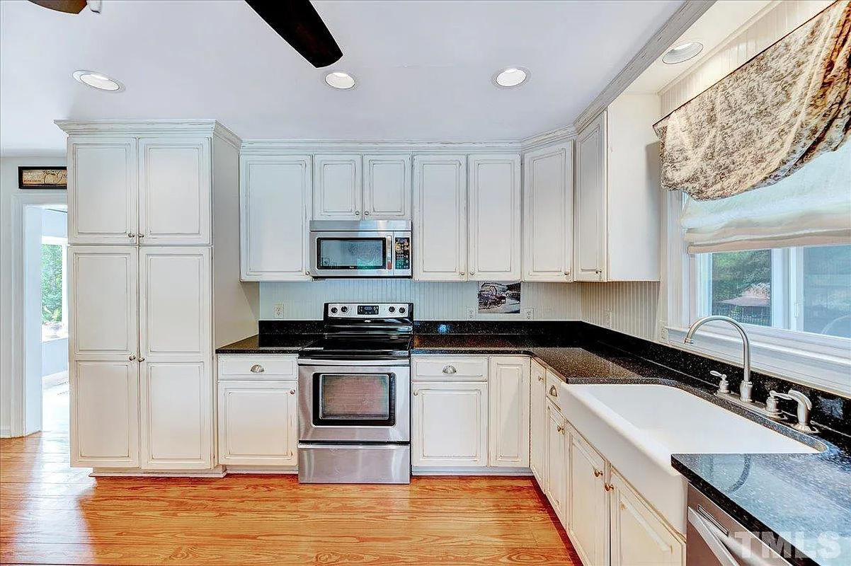 Caul Group-2412-Olive-Chapel-Road-15