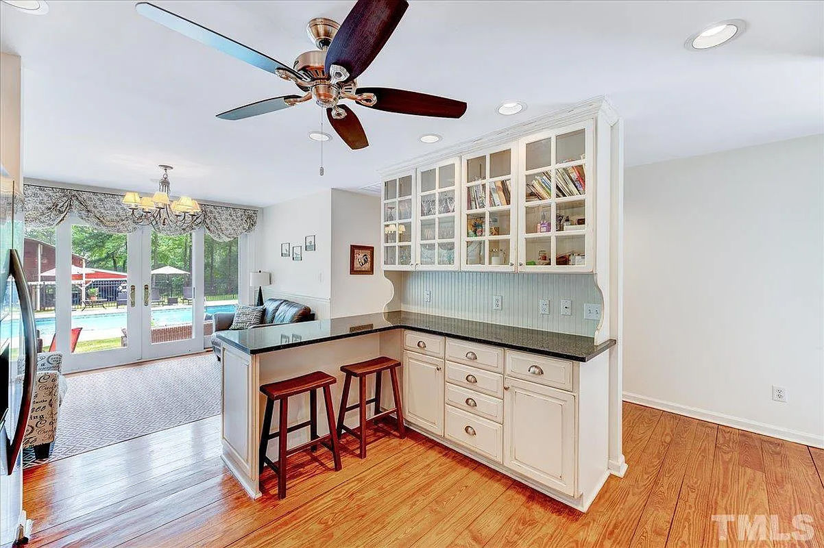 Caul Group-2412-Olive-Chapel-Road-16