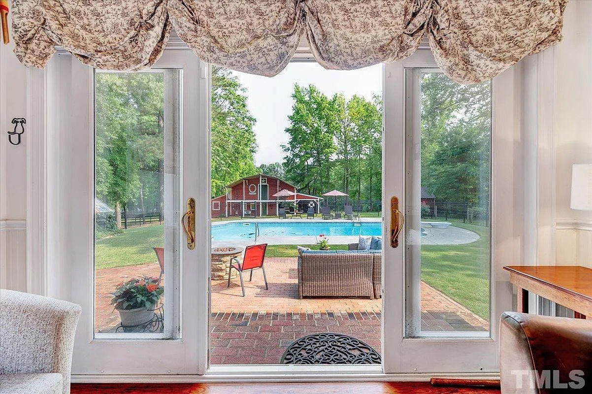 Caul Group-2412-Olive-Chapel-Road-19