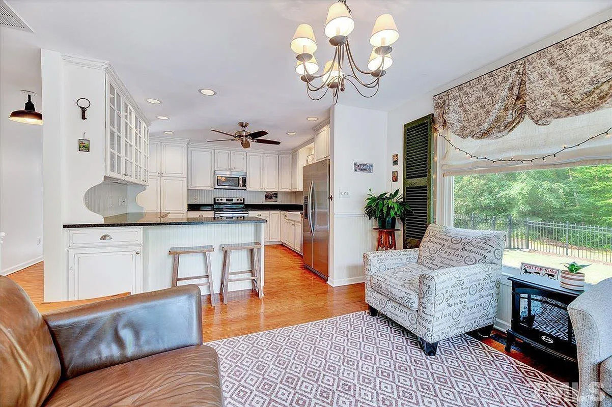 Caul Group-2412-Olive-Chapel-Road-21