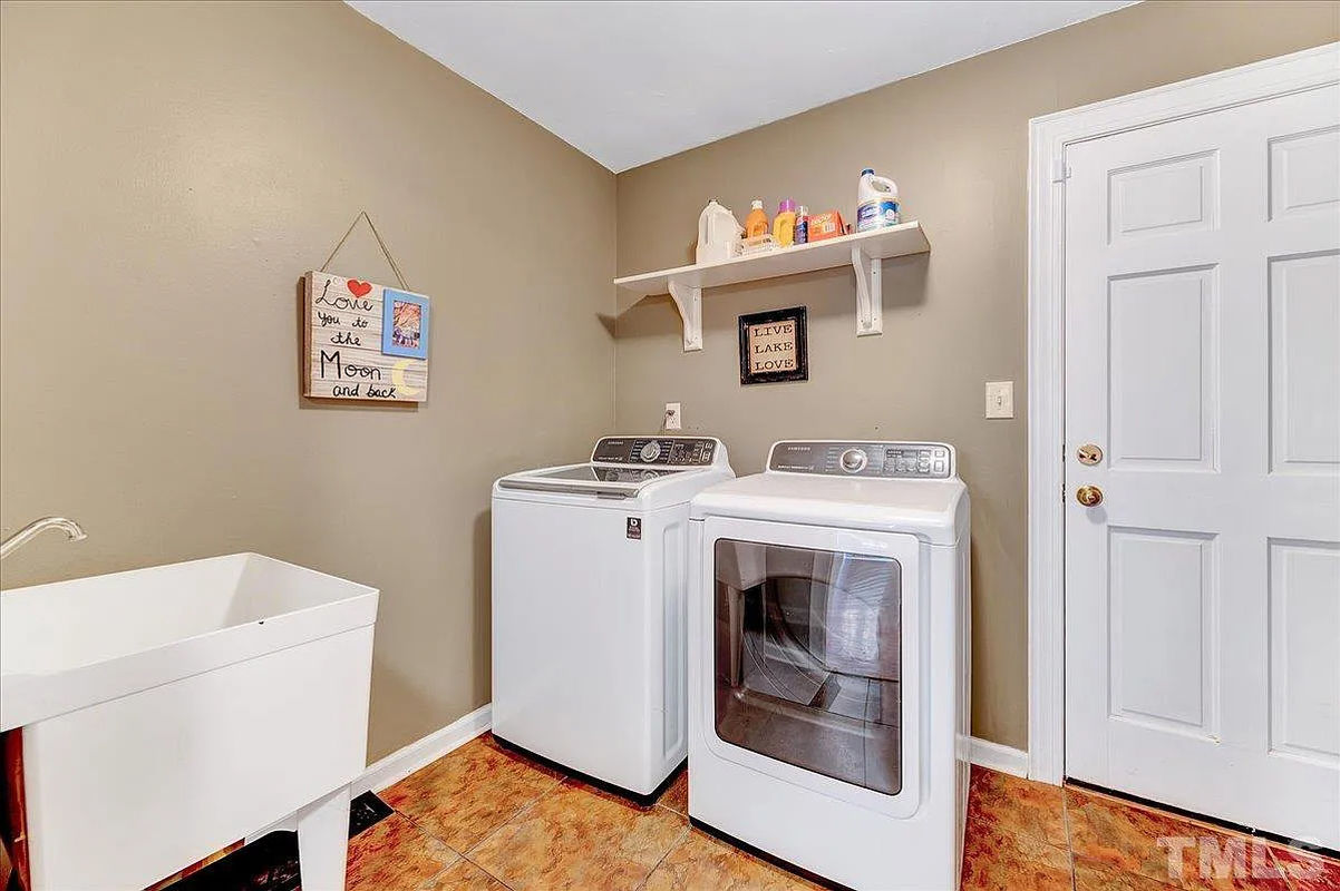 Caul Group-2412-Olive-Chapel-Road-22