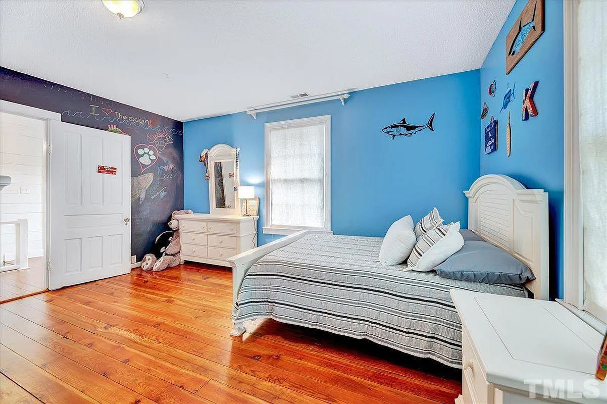 Caul Group-2412-Olive-Chapel-Road-27