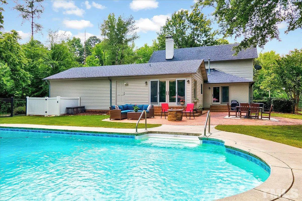 Caul Group-2412-Olive-Chapel-Road-29