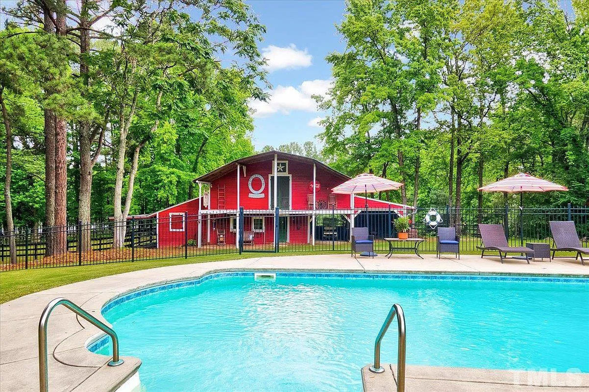 Caul Group-2412-Olive-Chapel-Road-30