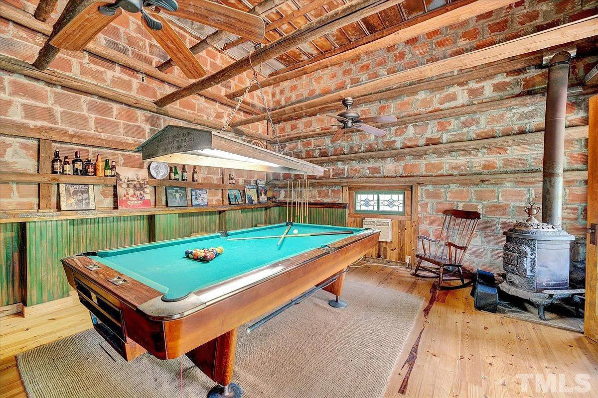 Caul Group-2412-Olive-Chapel-Road-38