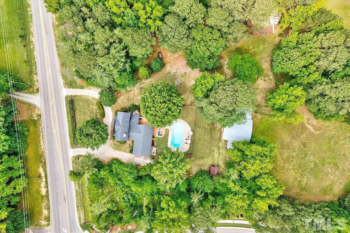 Caul Group-2412-Olive-Chapel-Road-45