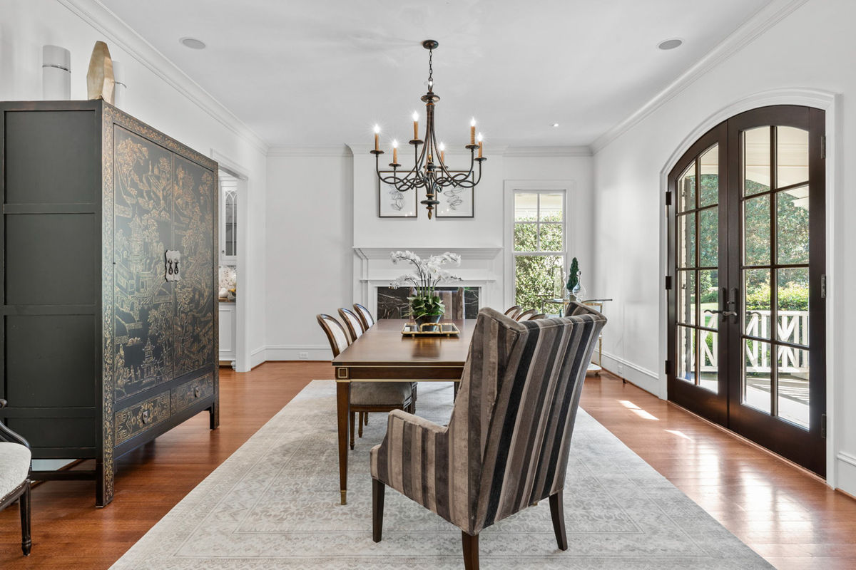 Caul Group-2517 Chelmsford Ct-10