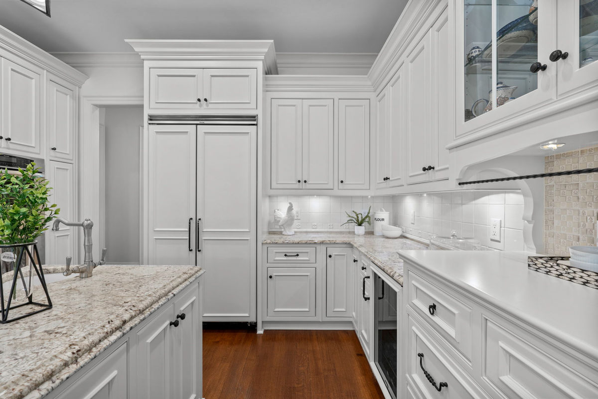 Caul Group-2517 Chelmsford Ct-18