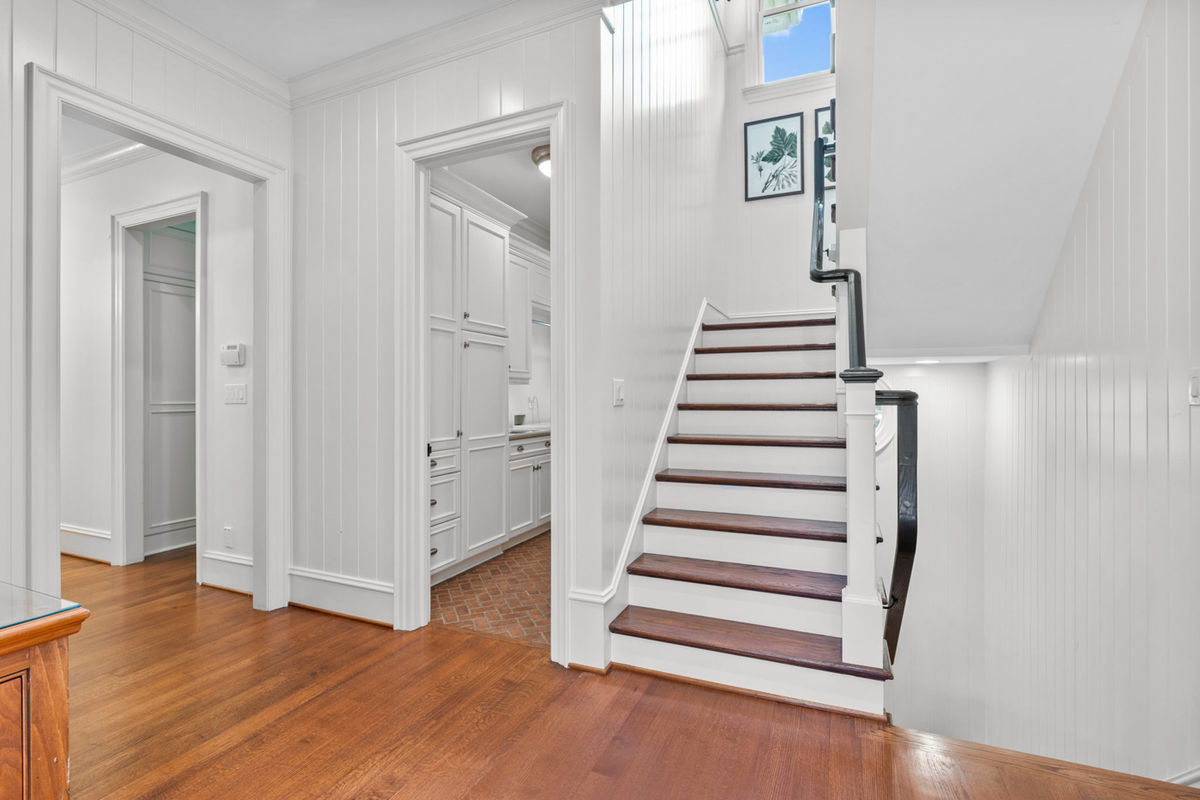 Caul Group-2517 Chelmsford Ct-23