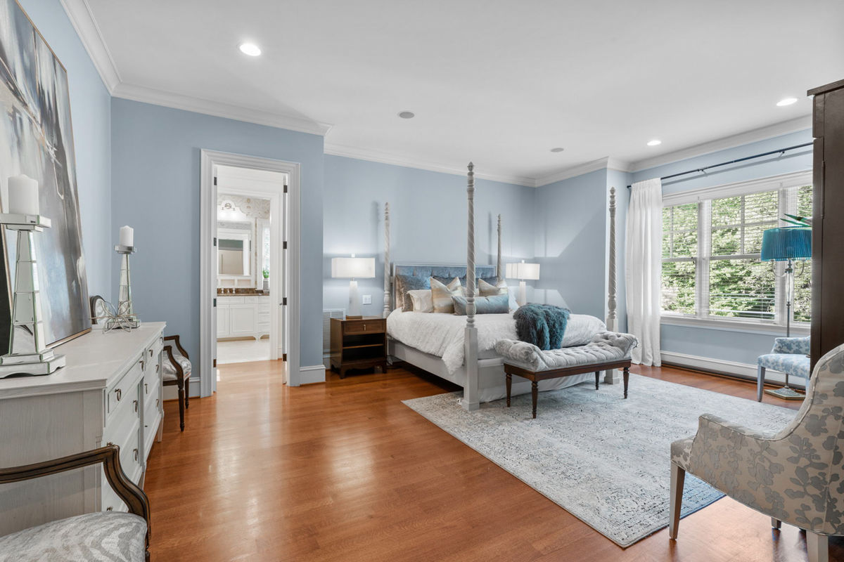 Caul Group-2517 Chelmsford Ct-25