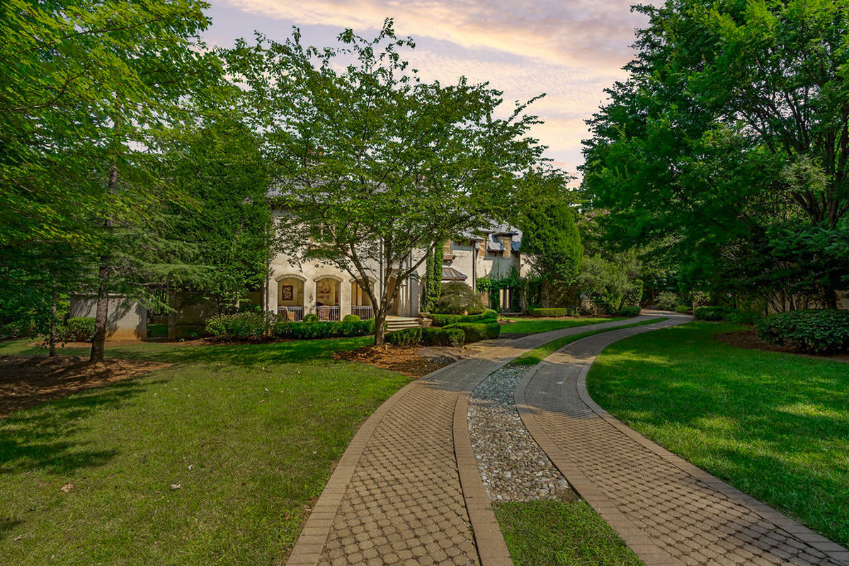 Caul Group-2604 Chelmsford-02frontexterior-twilight