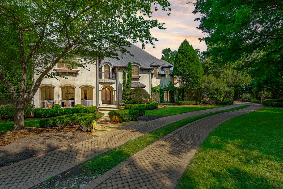 Caul Group-2604 Chelmsford-05frontexterior-twilight