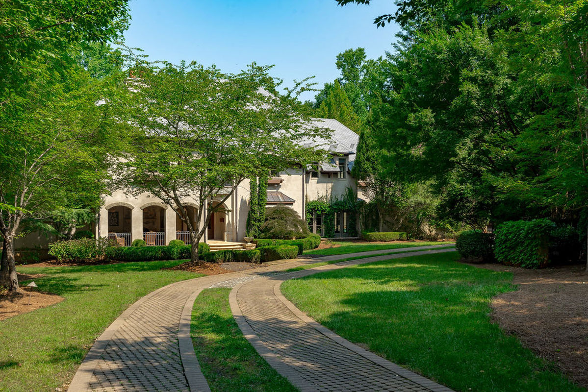 Caul Group-2604 Chelmsford-08frontexterior