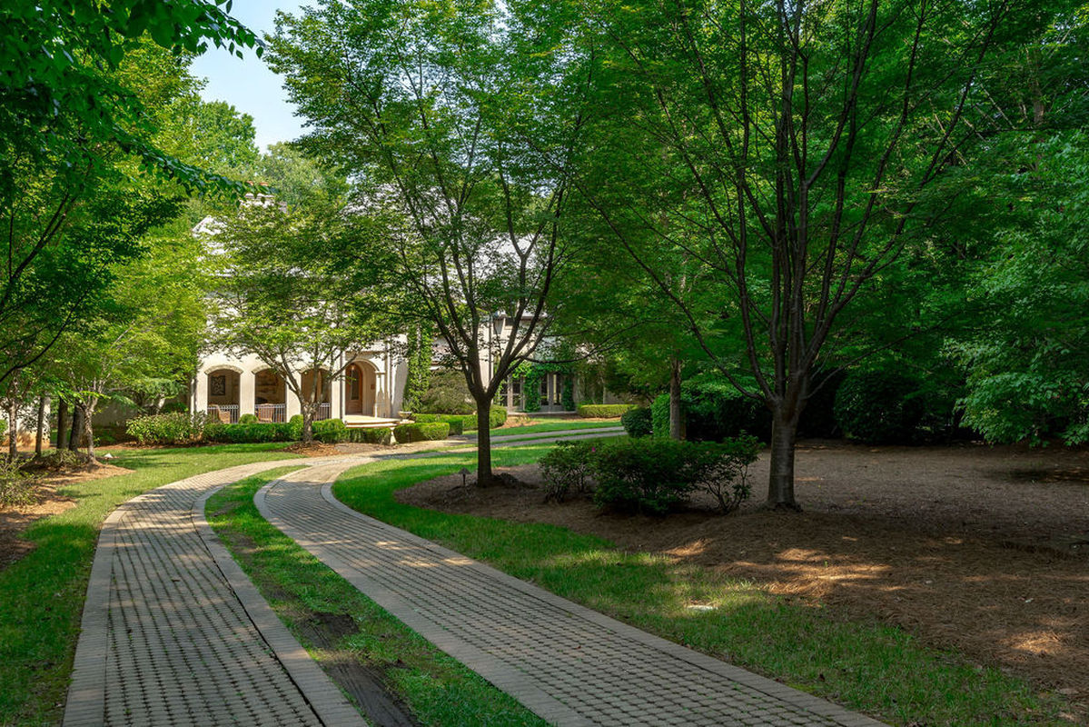 Caul Group-2604 Chelmsford-09frontexterior