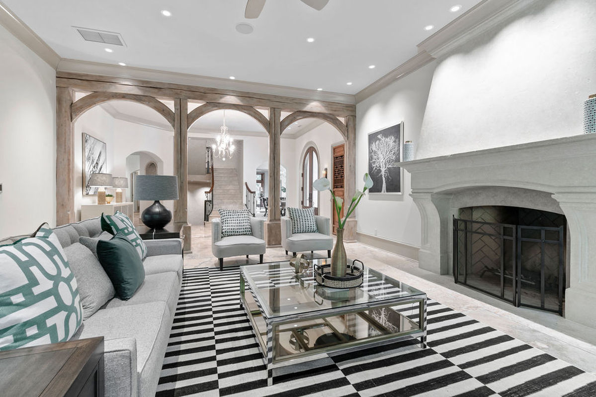 Caul Group-2604 Chelmsford-21living