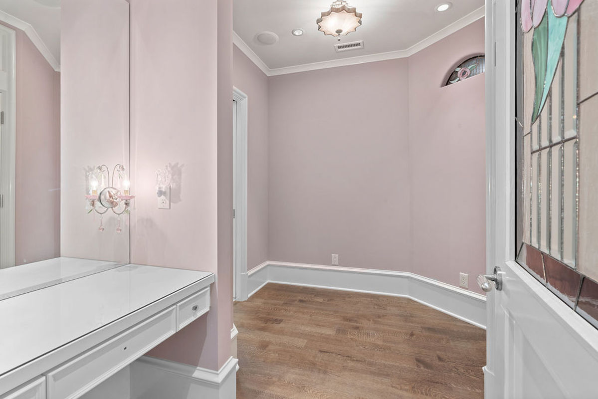 Caul Group-2604 Chelmsford-60bathentry