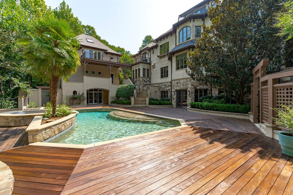 Caul Group-2604 Chelmsford-91backexterior