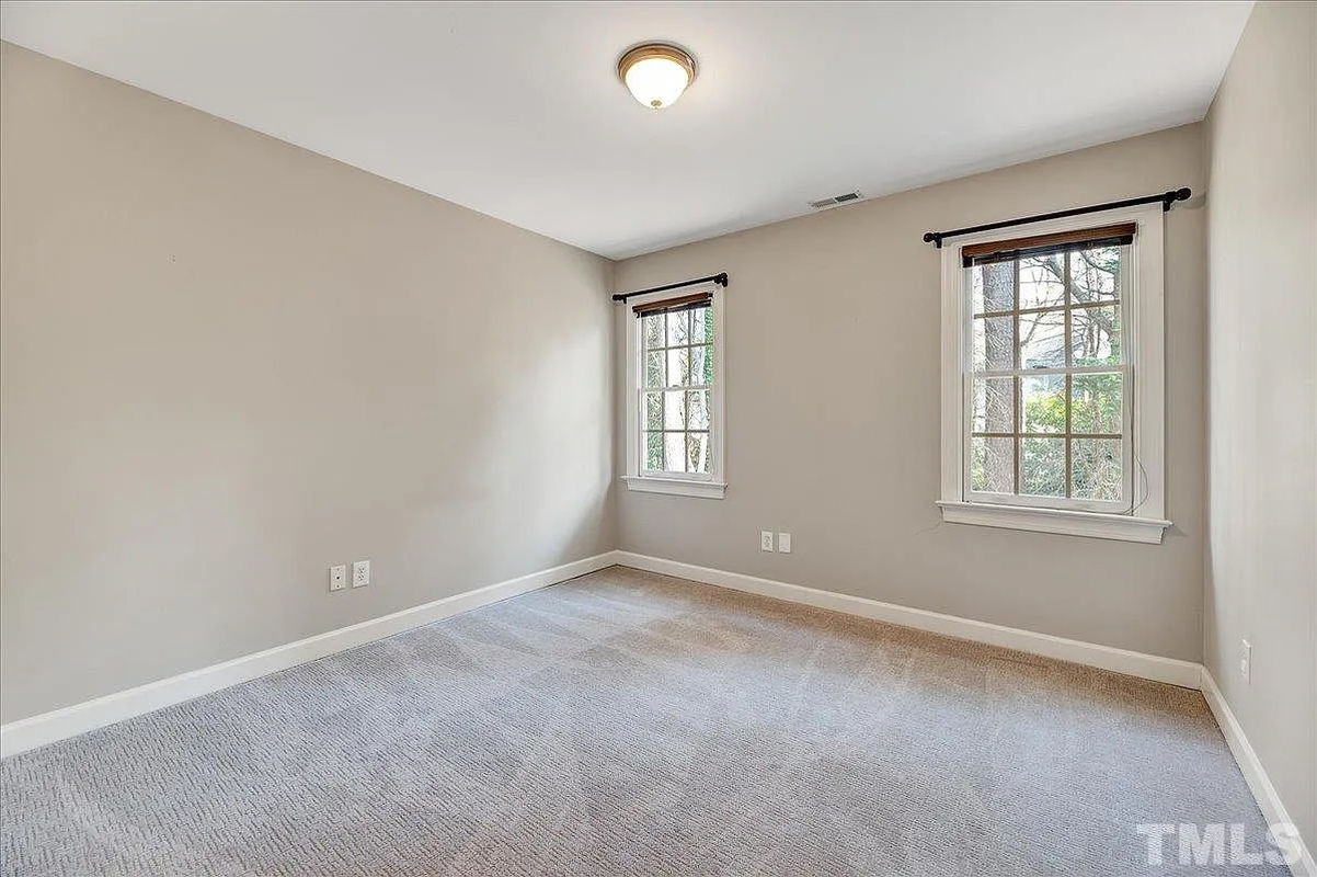 Caul-Group-3016-Plaza-Place-19