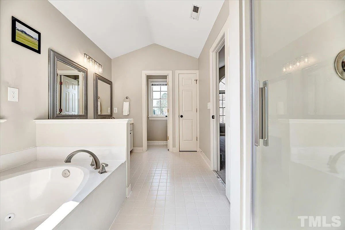 Caul-Group-3016-Plaza-Place-39