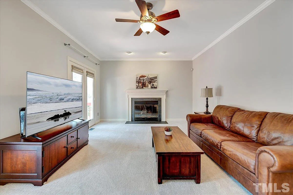 Caul-Group-3016-Plaza-Place-8