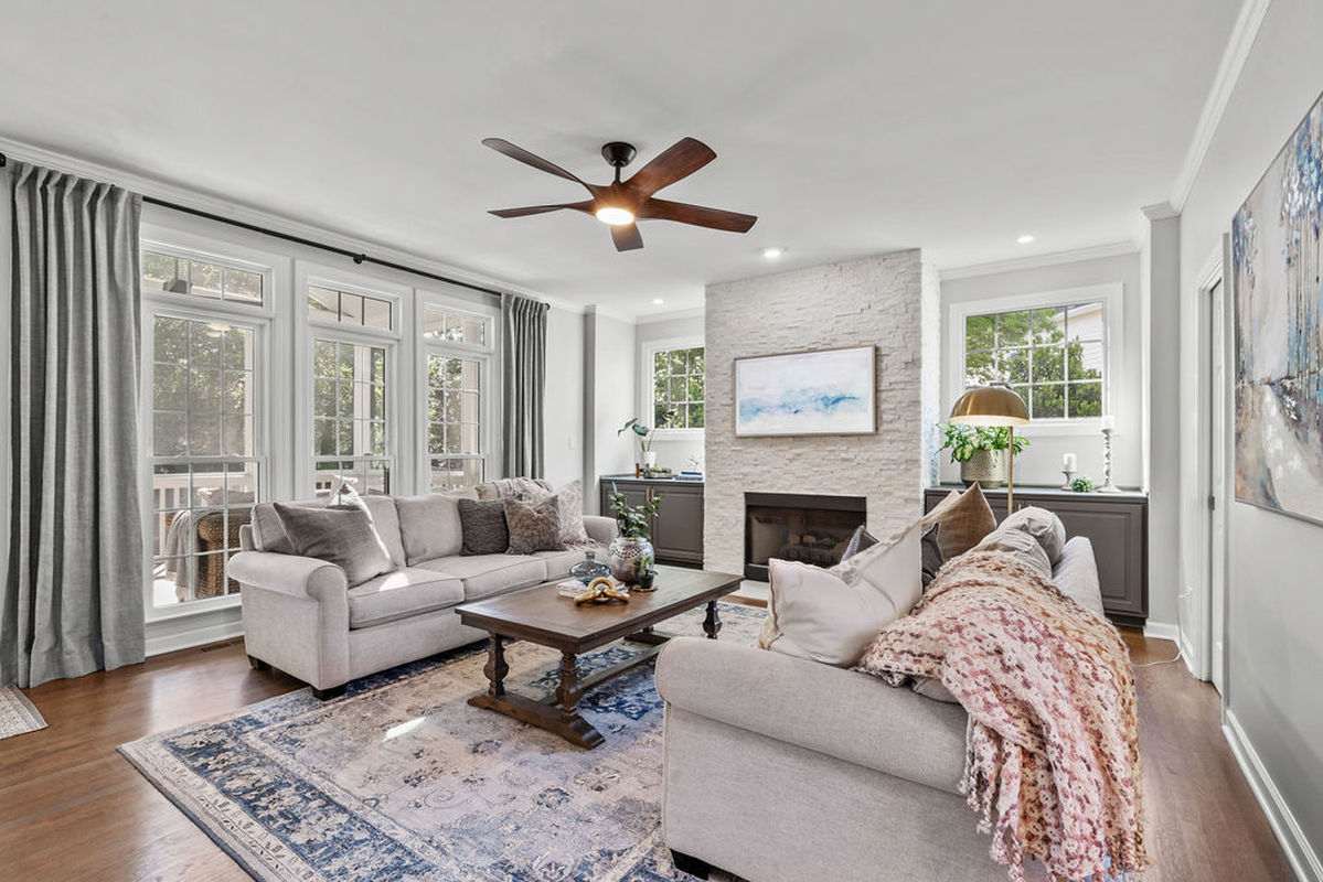 Caul Group-307 Southmoor Oaks-14living