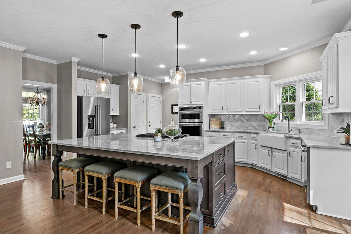 Caul Group-307 Southmoor Oaks-21kitchen