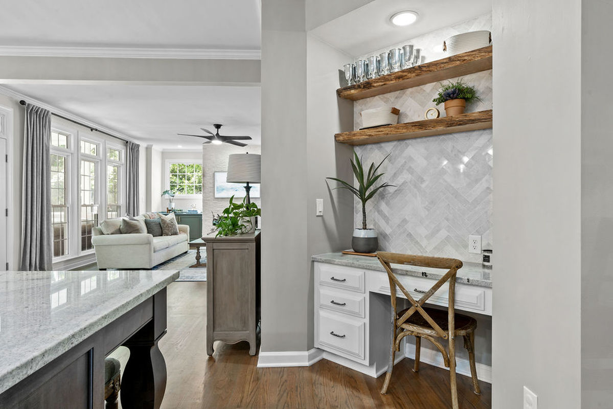 Caul Group-307 Southmoor Oaks-26kitchen