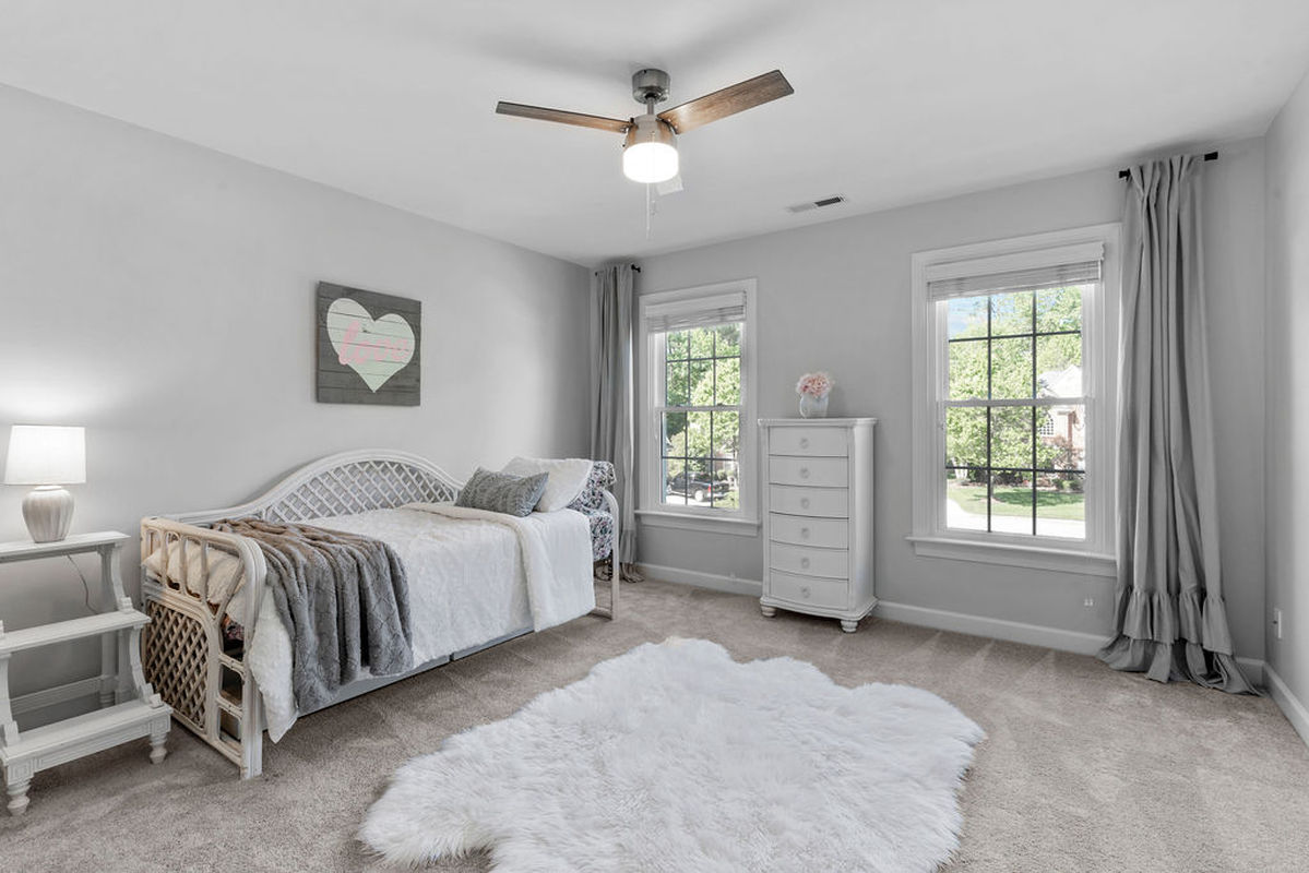 Caul Group-307 Southmoor Oaks-40bed3